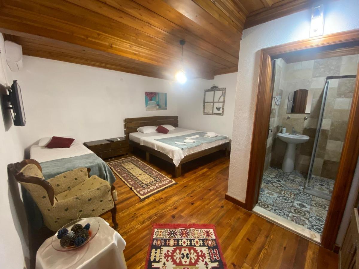 Otel Manolian Sirince Селчук Екстериор снимка